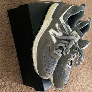 Men’ New Balance 574 sneakers